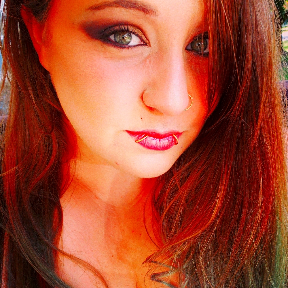 Meet your Posher, April